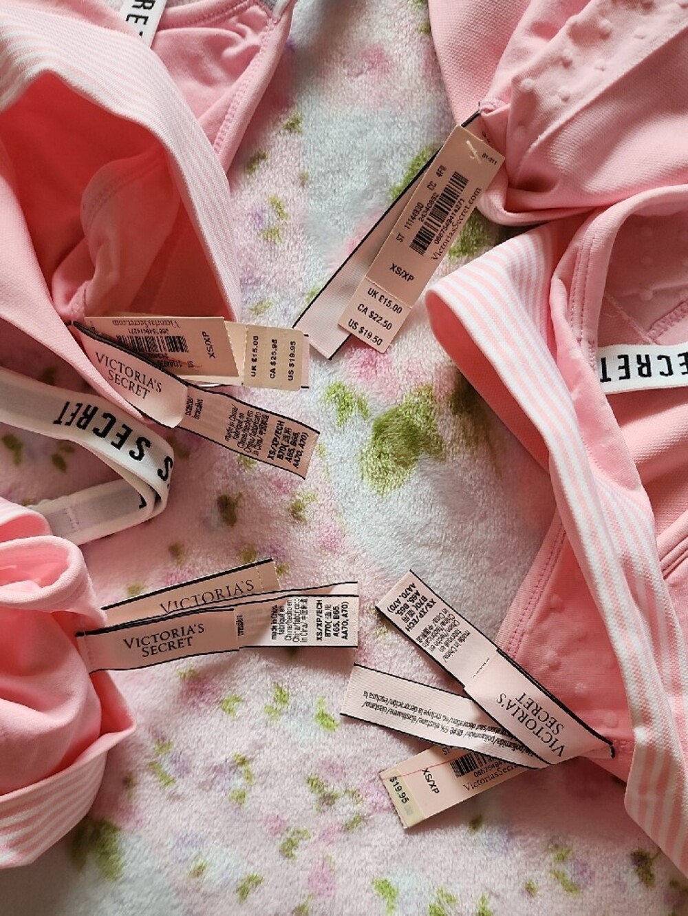 NWT Victoria's Secret Pink Ribbed V-Neck Seamless Bralette XS XP - Picture 8 of 9